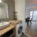 Appartamento Central, équipé Et Confortable Pour 4 Personnes à - Fr-1-474-244 *